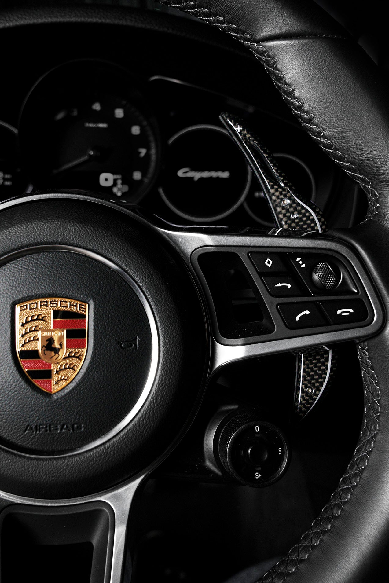 PORSCHE 1K格紋碳纖維