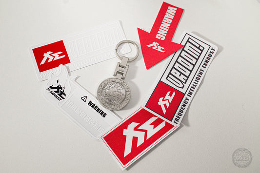 風格車貼與全球造型吊飾組